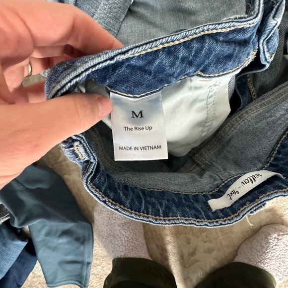 Willow + root shorts - Picture 3 of 3